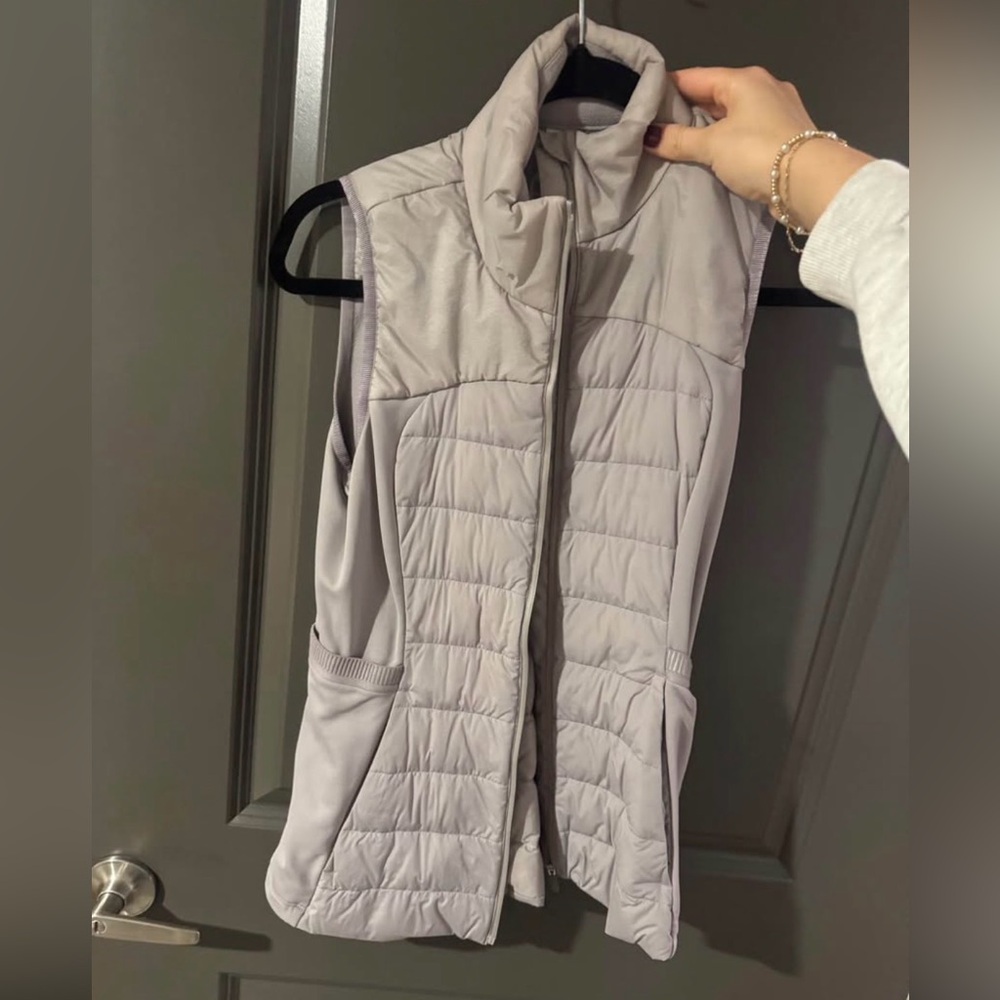 Lululemon Athletica Light Gray Quilted Vest